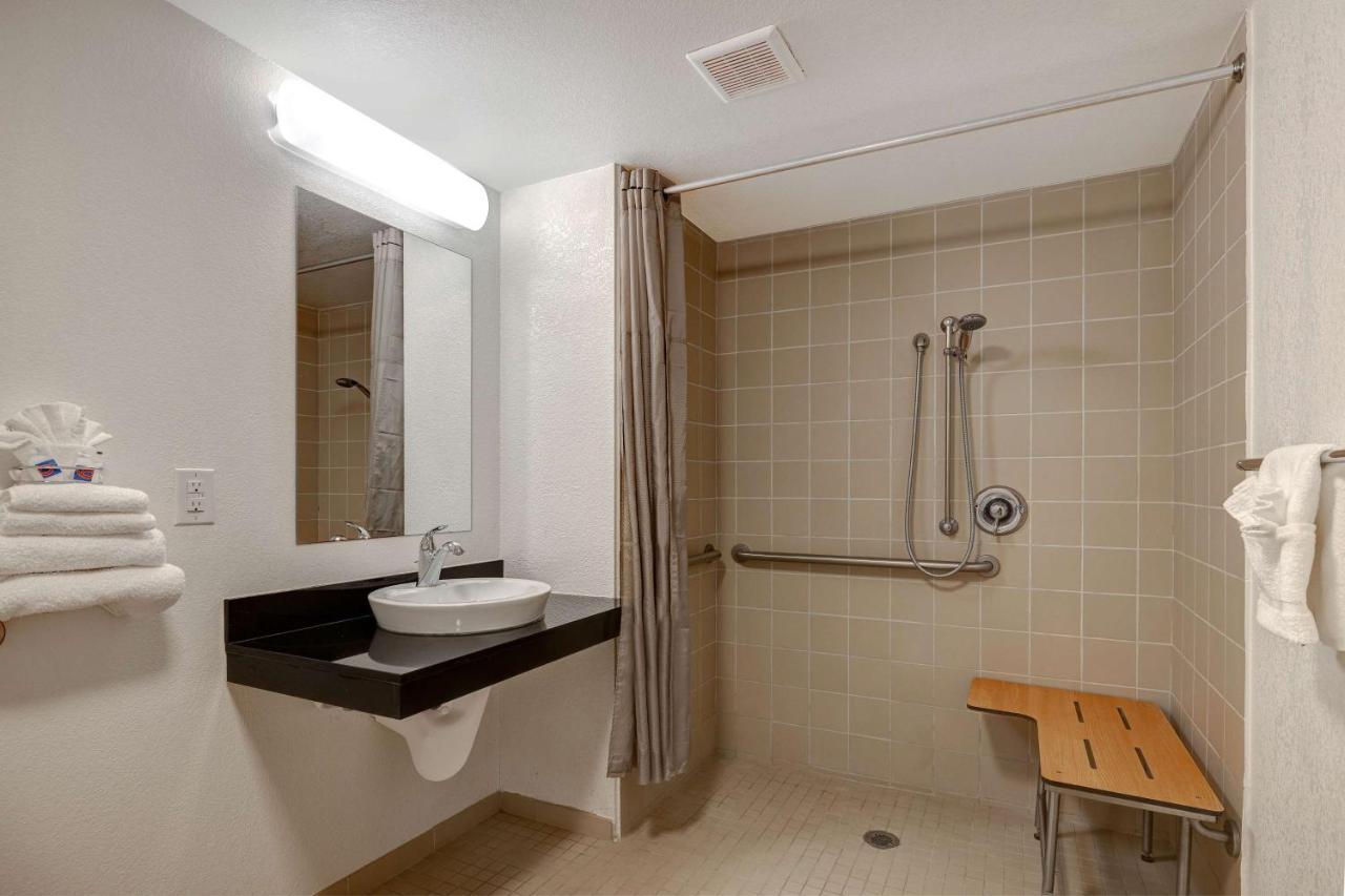 Motel 6-Lakeville, Mn - South - 레이크빌 외부 사진