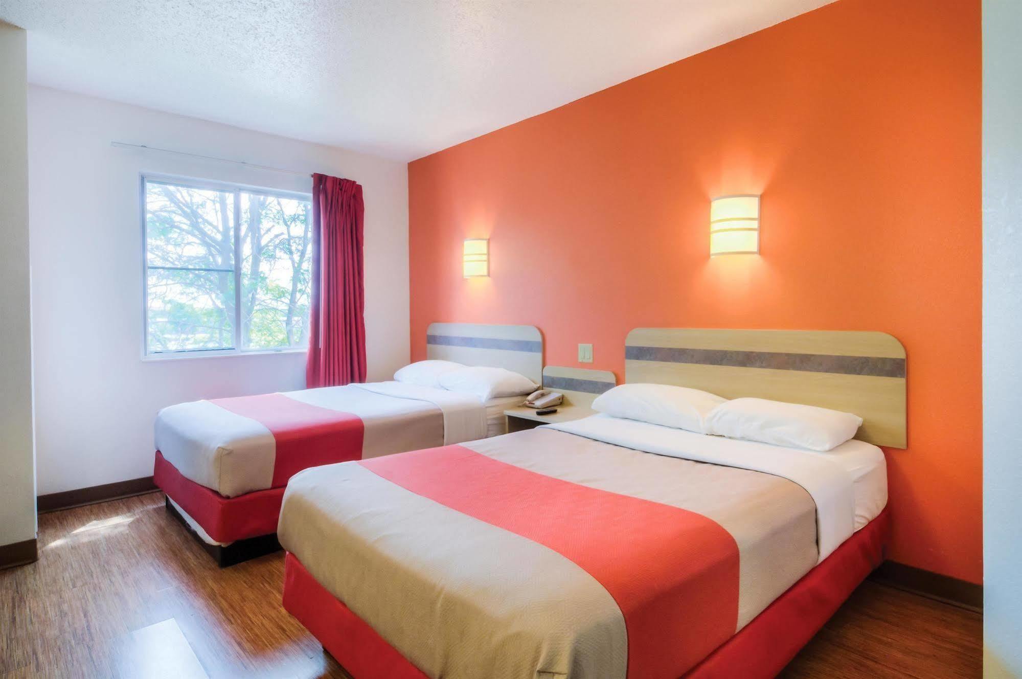Motel 6-Lakeville, Mn - South - 레이크빌 외부 사진
